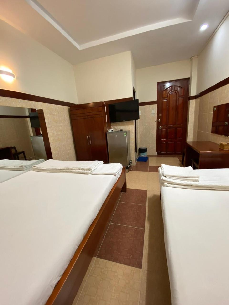 Thai Dat Hotel Ho Chi Minh City Exterior photo